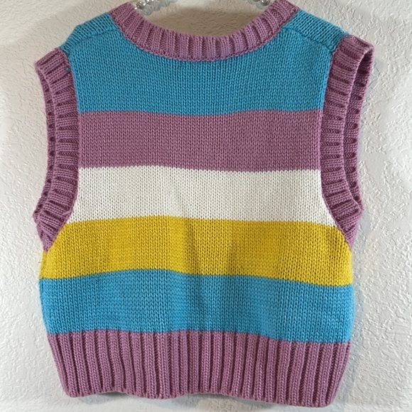 Forever 21 Colorblock Sweater Vest Size Medium NEW - Picture 3 of 7